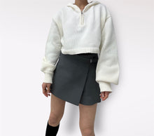 画像をギャラリービューアに読み込む, half zip short knit pullover
